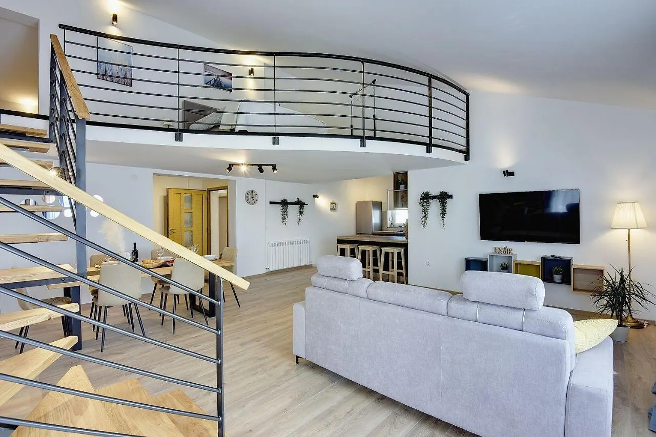 Moderne Ferienwohnung Mit Balkon, Bbq, Wlan, Klima Vodnjan 0*,