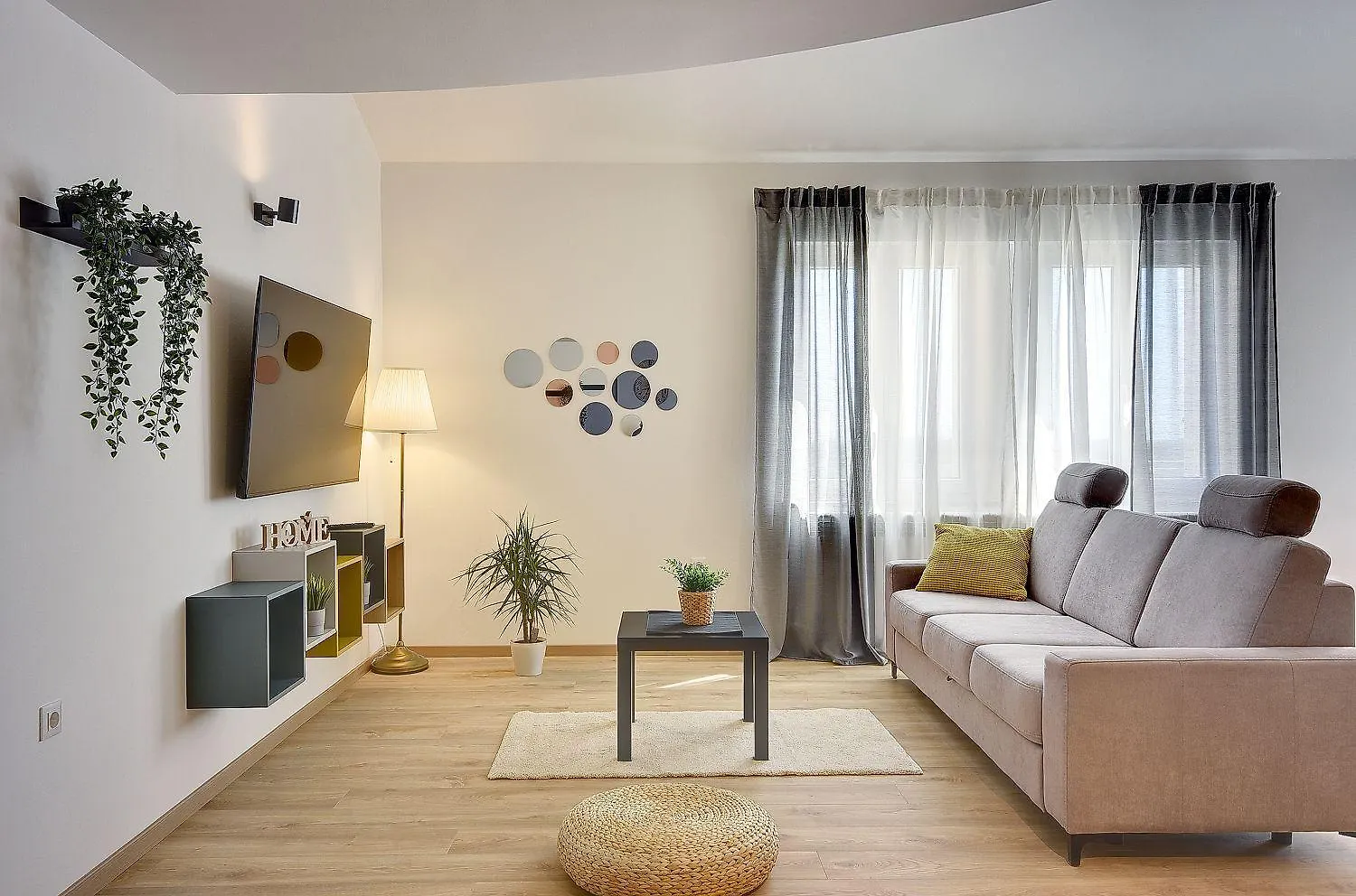 Moderne Ferienwohnung Mit Balkon, Bbq, Wlan, Klima Vodnjan Apartment